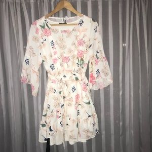 💲⬇️NEW SHEIN FLORAL DRESS